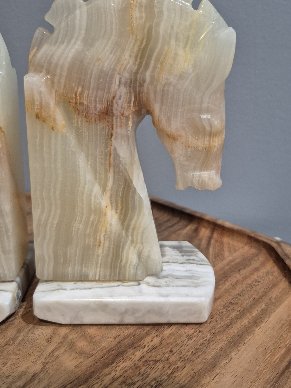 Carved Onyx Horse Head Bookends - Cream & Brown Striations - Picture 5 of 17